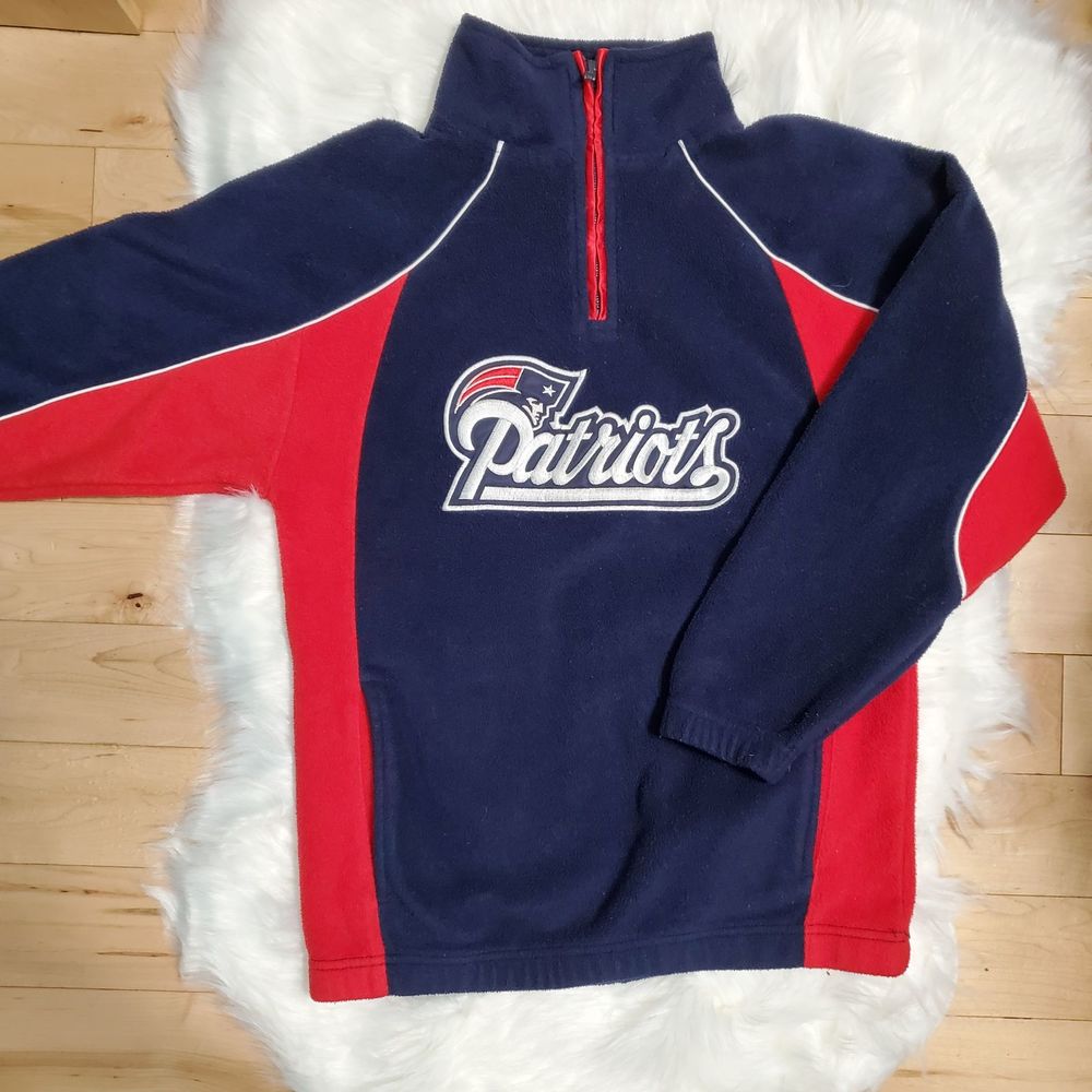 Youth New England Pats Pullover Fleece